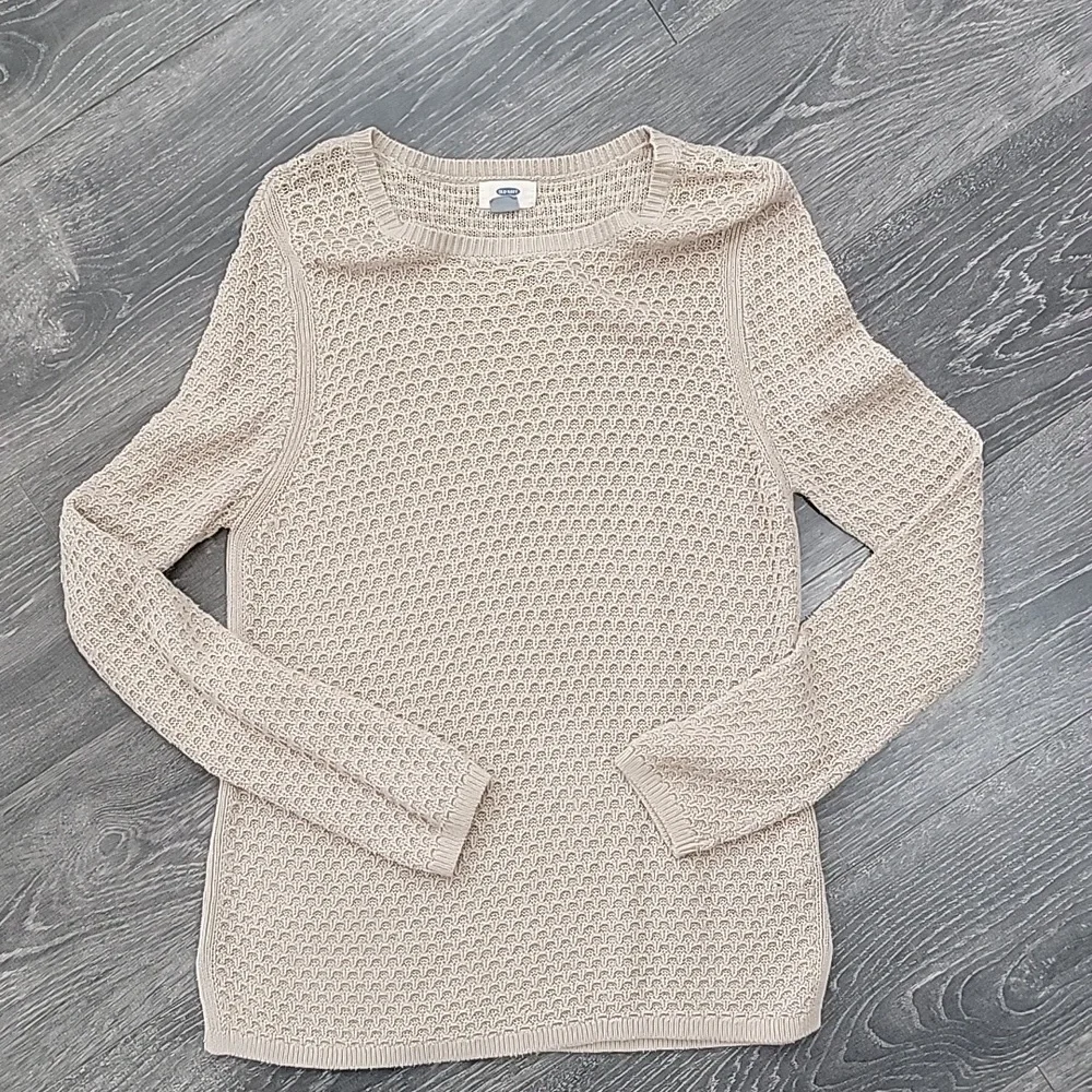 Sweater - Picture 1 of 3